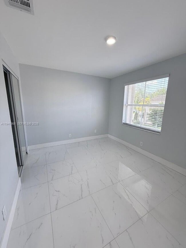 119 SW 168th Terrace in Pembroke Pines, FL - Building Photo - Building Photo