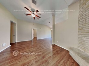 11163 Wheatridge Dr in Houston, TX - Building Photo - Building Photo
