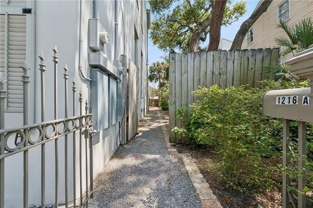 1216 Camp St in New Orleans, LA - Foto de edificio - Building Photo