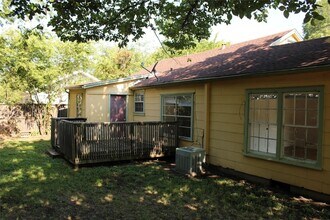 115 1st St, Unit 412 in Denton, TX - Building Photo - Building Photo
