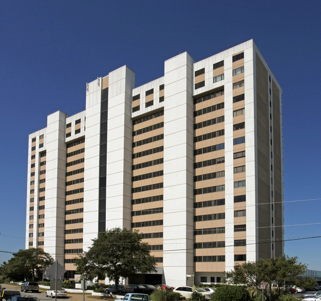 Harbour Gate in Virginia Beach, VA - Building Photo - Building Photo