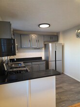 29-39 Curtis St-Unit -2nd floor in Queens, NY - Building Photo - Building Photo