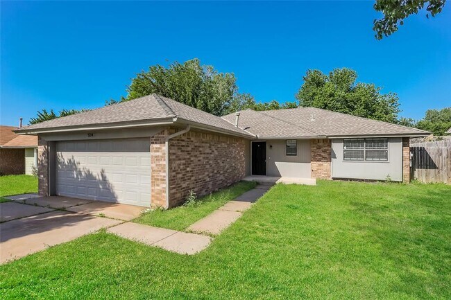 524 Gray Fox Run in Edmond, OK - Foto de edificio - Building Photo