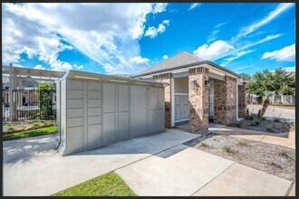 529 Barker-Clodine Rd, Unit Cypress in Houston, TX - Building Photo - Building Photo