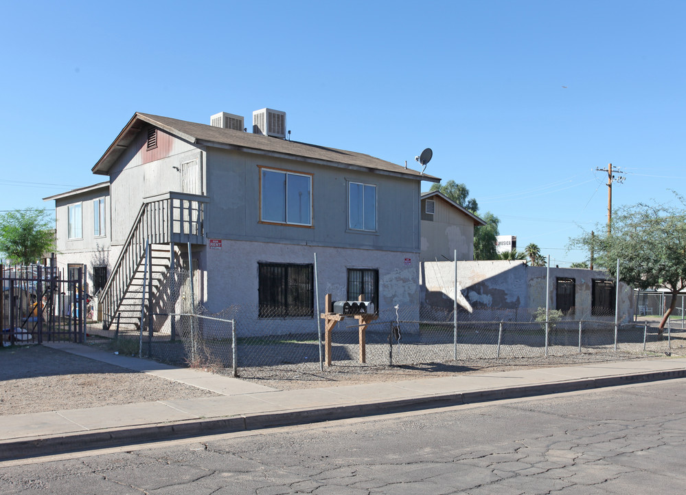 3145-3141 W Melvin in Phoenix, AZ - Foto de edificio