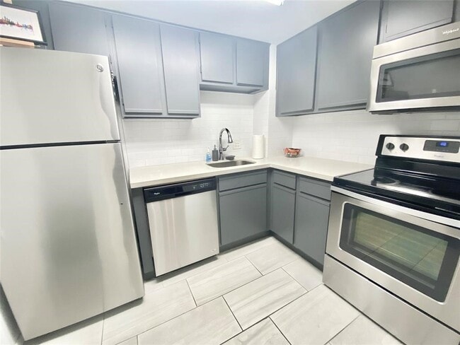 property at 2016 Main St