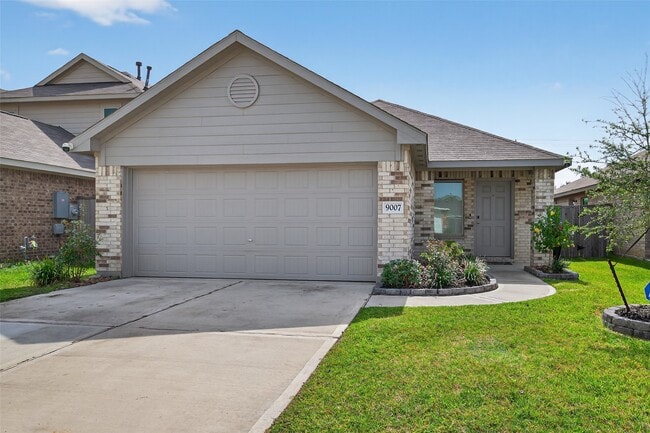 property at 9007 Estes Lks Dr