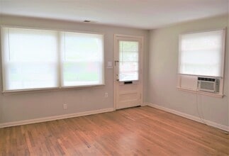 1229 Louisville Ave in St. Louis, MO - Building Photo - Building Photo