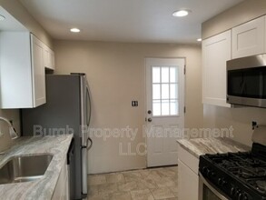 1227 Bellaire Pl in Pittsburgh, PA - Building Photo - Building Photo