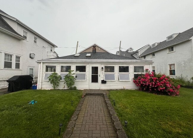 property at 3 July Walk