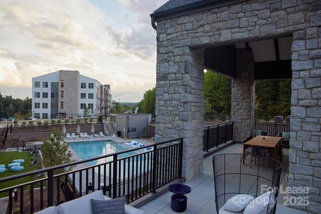 9132 Senator Royall Dr