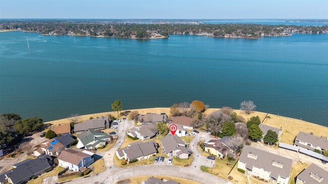 17 April Point Dr N in Montgomery, TX - Building Photo - Building Photo