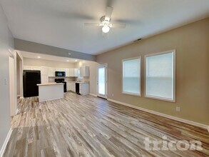 1096 Tomahawk Pl in Martinsville, IN - Building Photo - Building Photo