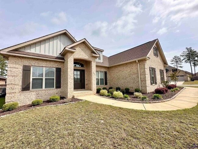 101 Maidenhair Ct in Kathleen, GA - Building Photo - Building Photo