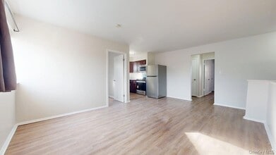 110-41 62nd Dr, Unit 2 in Queens, NY - Building Photo - Building Photo