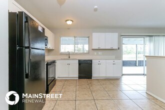 2049 SE Talwood Ln in Port St. Lucie, FL - Building Photo - Building Photo
