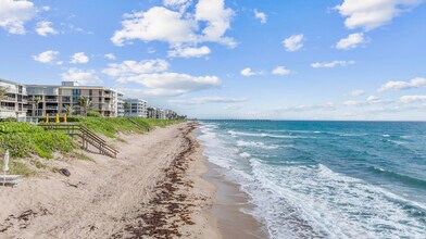3230 S Ocean Blvd in Palm Beach, FL - Building Photo - Building Photo