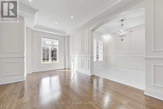 22 Port Royal Ave in Vaughan, ON - Building Photo - Building Photo