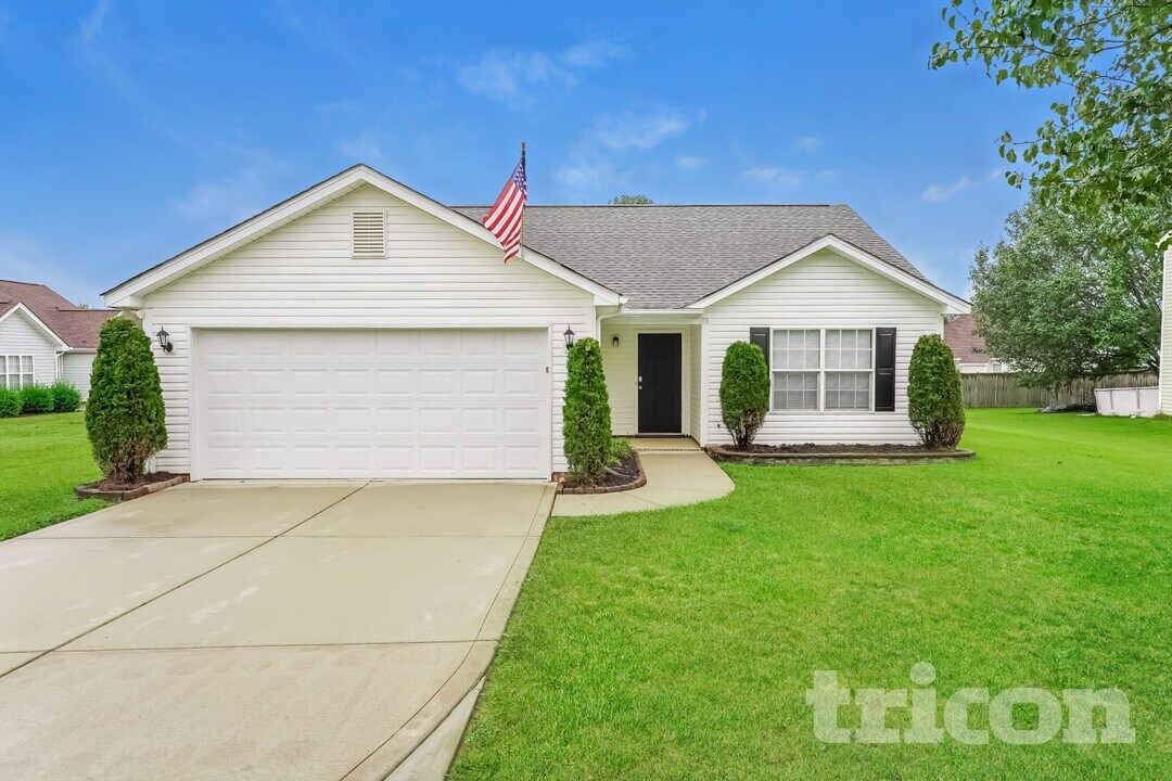 2918 Brekonridge Centre Dr in Monroe, NC - Building Photo