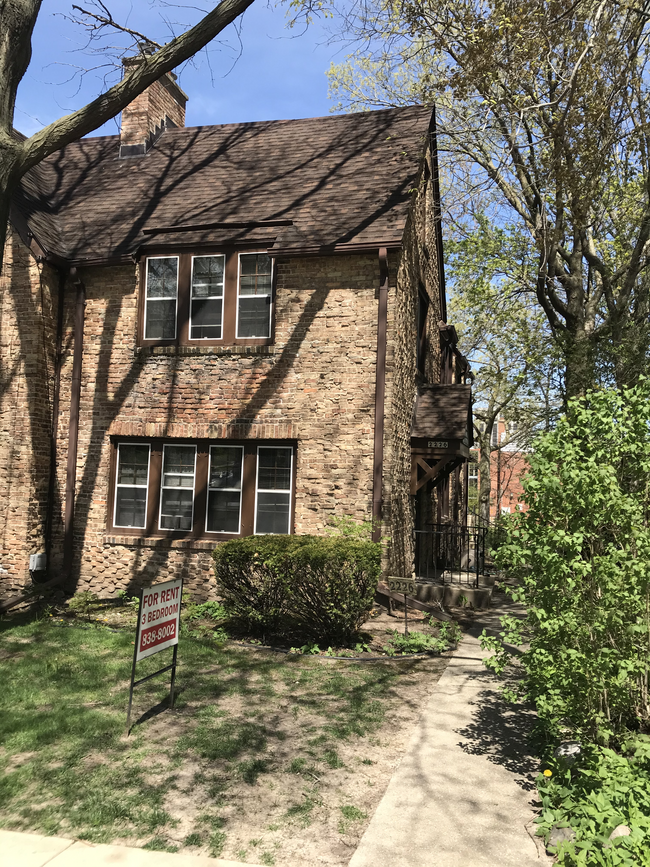 2226 Kendall Avenue, Unit 2226 in Madison, WI - Building Photo - Building Photo