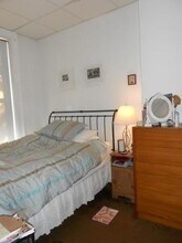 1061 Beacon St, Unit 2 in Brookline, MA - Building Photo - Building Photo