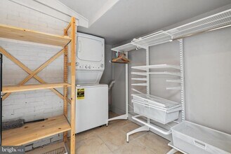 2305 N College Ave in Philadelphia, PA - Building Photo - Building Photo