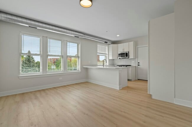 property at 432 S Maple Ave