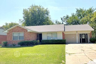 1222 McDonald Dr in Garland, TX - Building Photo