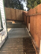 990 Thompson Way in Placerville, CA - Building Photo - Building Photo