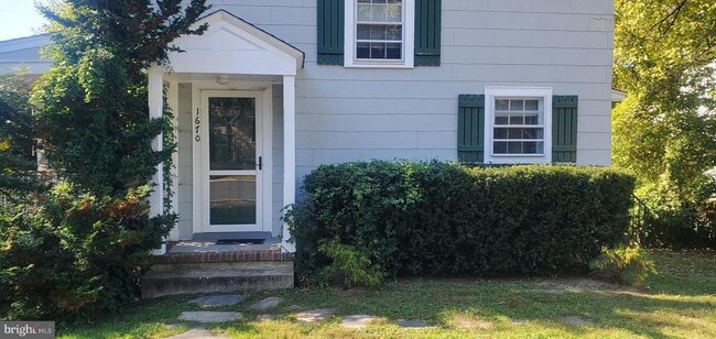 1670 N Longfellow St in Arlington, VA - Building Photo - Building Photo