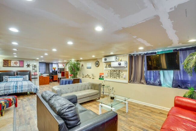 property at 7244 Piedmont Dr