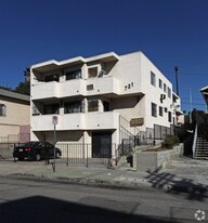 721 New Depot St in Los Angeles, CA - Building Photo