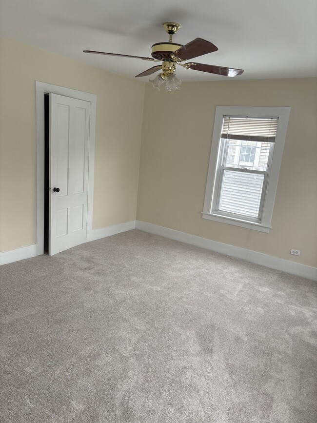 38 Cherry St in Ware, MA - Building Photo - Building Photo