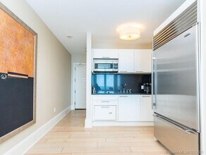 1 N Fort Lauderdale Beach Blvd-Unit -1706 in Fort Lauderdale, FL - Building Photo - Building Photo