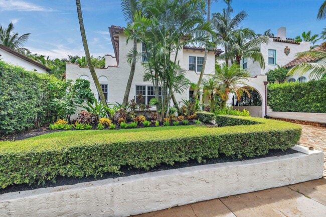 710 Claremore Dr in West Palm Beach, FL - Building Photo - Building Photo