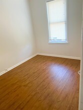 293 Armstrong Ave in Jersey City, NJ - Building Photo - Building Photo