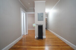 19 Vinal St in Boston, MA - Building Photo