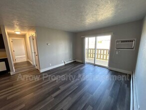 940 27th St in Clarinda, IA - Building Photo - Building Photo