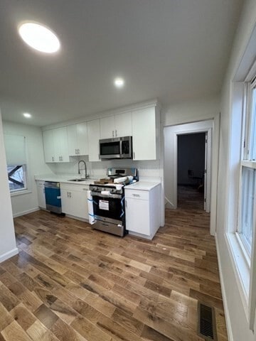 property at 4 Hilton St