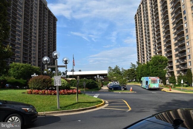 property at 3705 S George Mason Dr