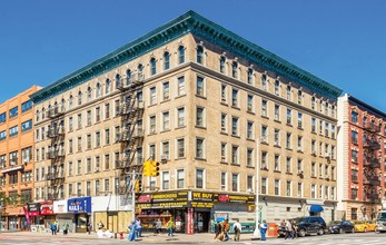 301 Saint Nicholas Ave in New York, NY - Building Photo - Building Photo