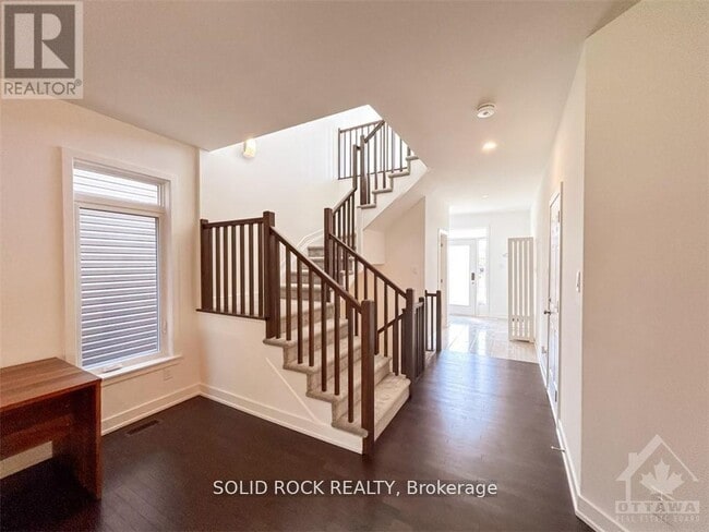 764 Ovation Grv in Ottawa, ON - Building Photo - Building Photo