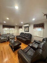 278 Lexington Ave in West Hempstead, NY - Building Photo - Building Photo