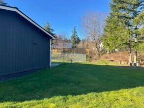 14803 Purdy Dr NW in Gig Harbor, WA - Foto de edificio - Building Photo
