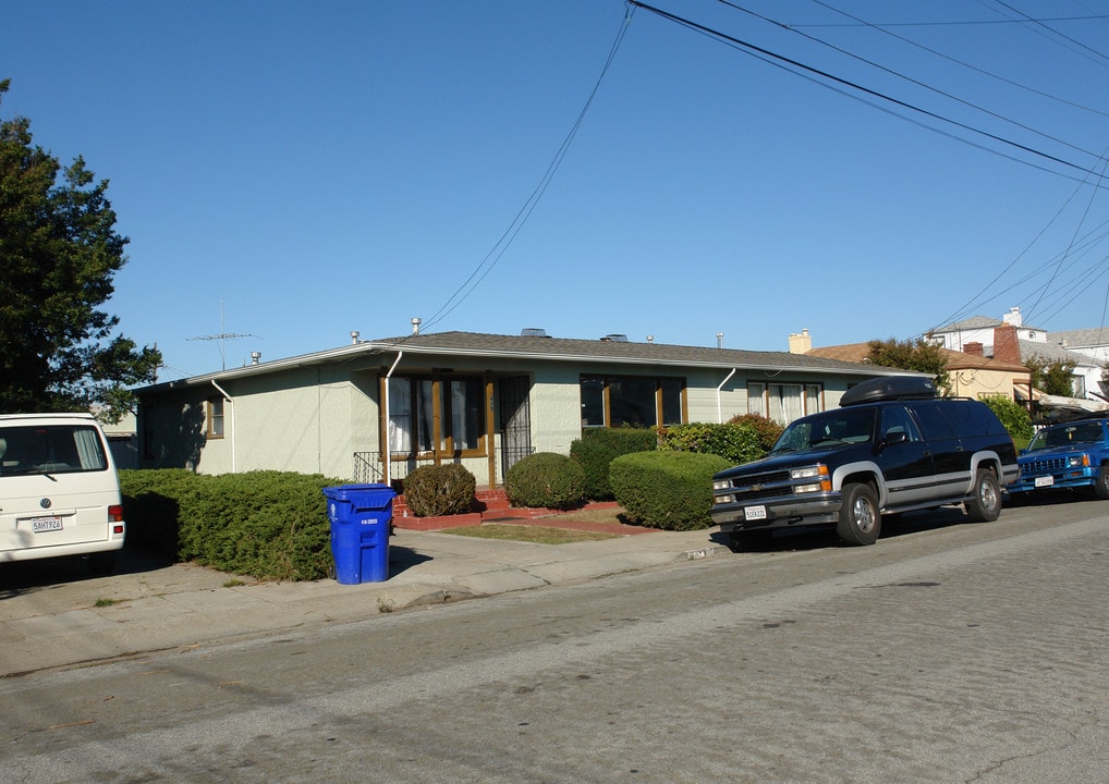 439 41st St in Richmond, CA - Foto de edificio