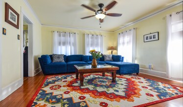12 S Venice Blvd-Unit -16 in Los Angeles, CA - Building Photo - Building Photo