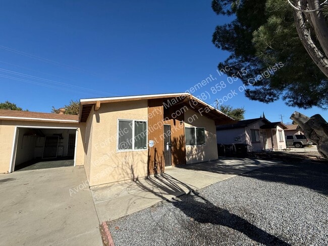 2328 San Padre Ct in Hemet, CA - Building Photo - Building Photo