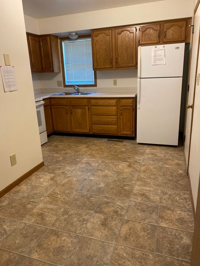 359 Frenn Ave, Unit 359 in Red Wing, MN - Building Photo - Building Photo