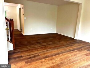 7319 Granite Woods Ct in Woodlawn, MD - Building Photo - Building Photo
