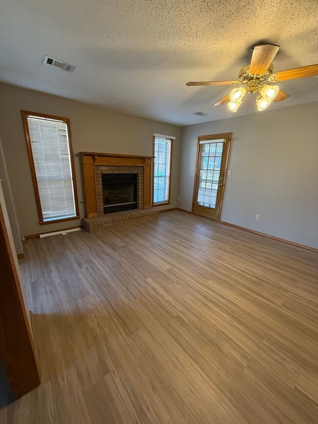 2407 Linda Ct in Van Buren, AR - Building Photo - Building Photo